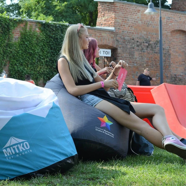 pufa-reklamowa-festiwal.jpg