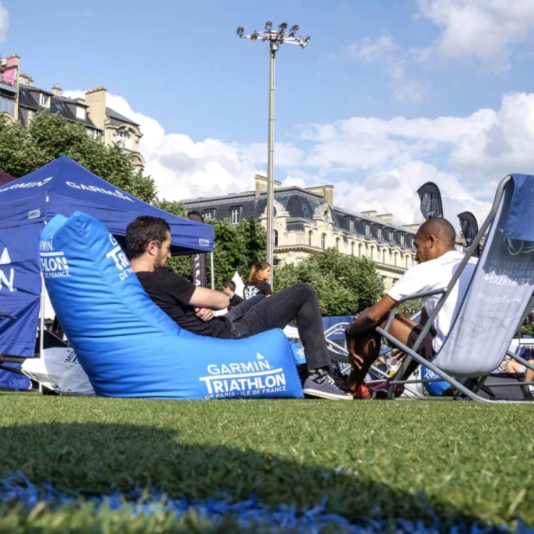 Fotel reklamowy pufa Garmin