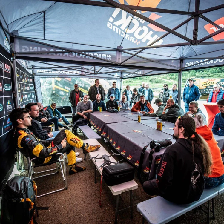 Namiot reklamowy 4x4 z nadrukiem BSR