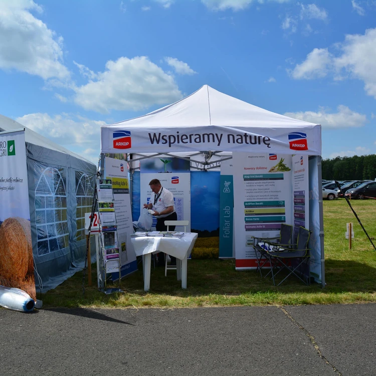 Namiot ekspresowy reklamowy 3x3 m z nadrukiem na falbanach + 3 ściany bez nadruku