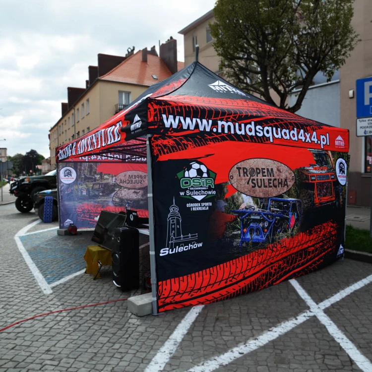 namiot-reklamowy-ekspresowy-4x6-z-nadrukiem-mudsquad.jpg