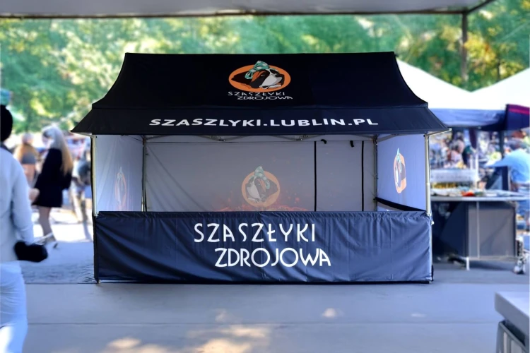 namiot-reklamowy-3x45-octa-max-z-nadrukiem.jpg