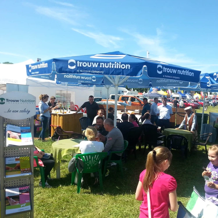 Parasol reklamowy San Marino 4 m - Trouw Nutrition